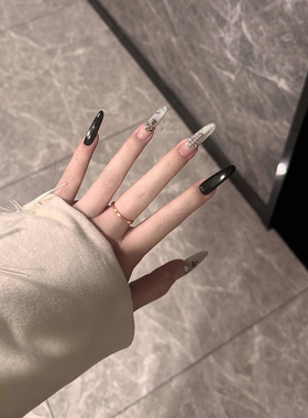 纯手工穿戴甲暗黑系克罗心爆闪猫眼碎钻美甲欧美个性甜酷辣妹风