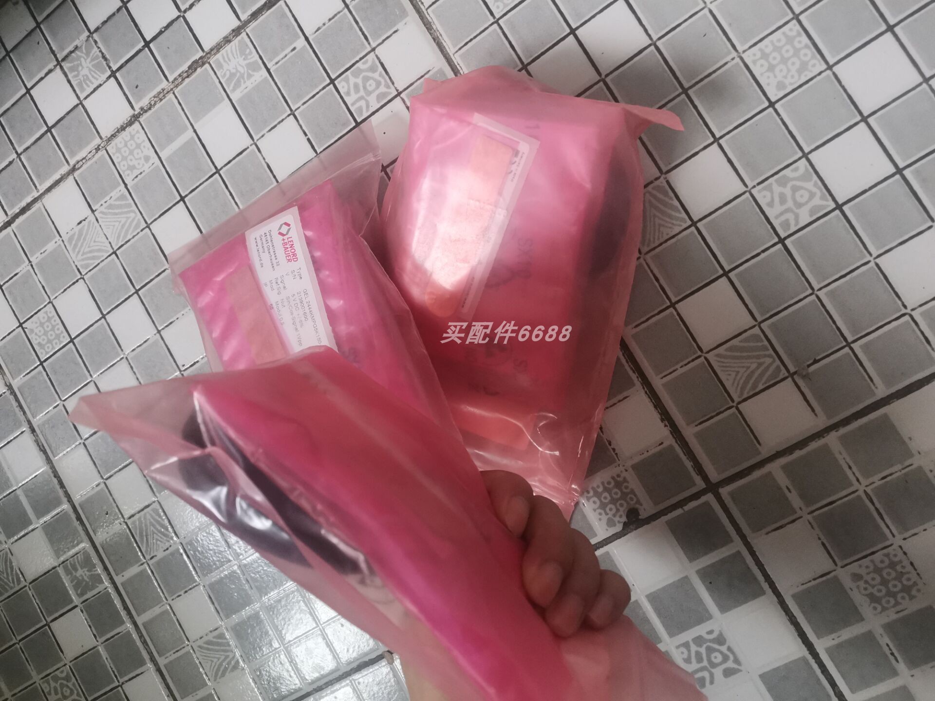 LENORD+BAUER GEL260-V-000750B001 GEL 292-V-01600L013编码器 - 图1