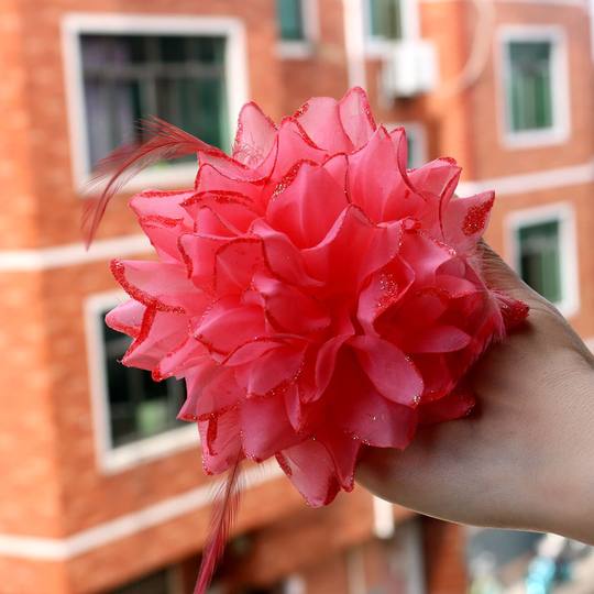 6151 Finger Square Dance with Butterflies and Love Flowers