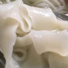 独立包装鱼肠面 鱼腩鹅肠波形刀削粗宽面商用火锅麻辣烫双子一箱 - 图2