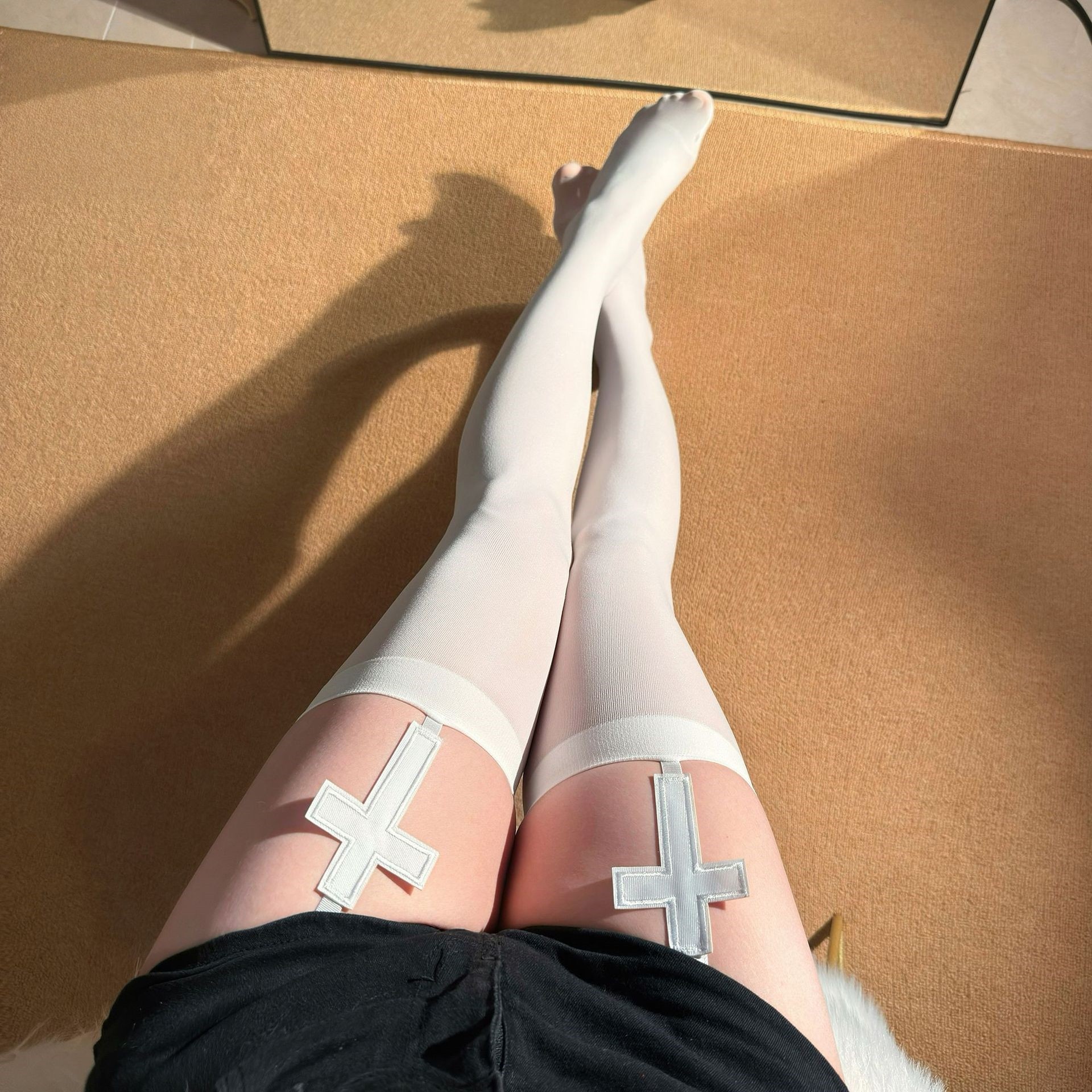 2026春韩国辣妹朋克十字架吊带袜女网红御姐性感美腿吊带高筒袜子,淘宝优惠券,粉丝福利购,淘宝优惠卷