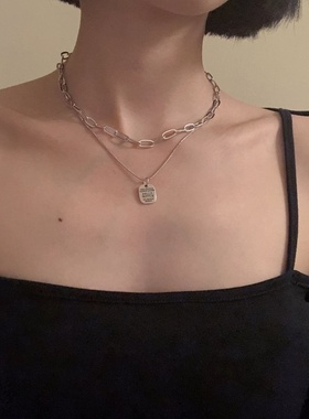 双层叠戴方牌嘻哈风饰品锁骨链