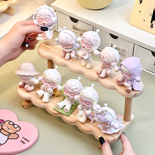 盲盒阶梯展示架收纳木质手办小摆件陈列架泡泡玛特萌粒娃娃置物架 - 图0