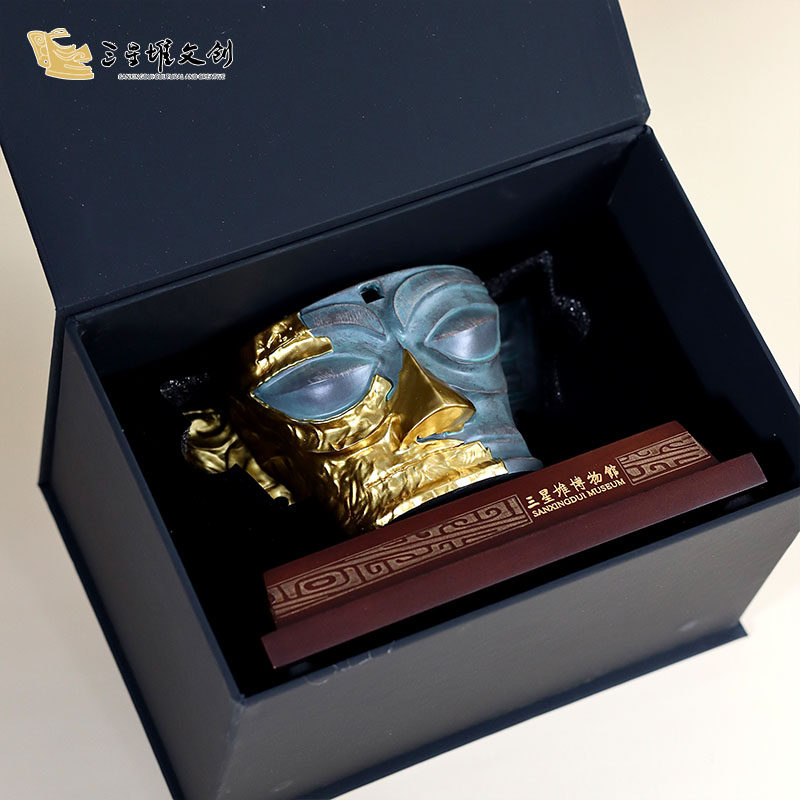 三星堆博物馆文创青铜大面具文物复刻树脂摆件高级礼品家居装饰