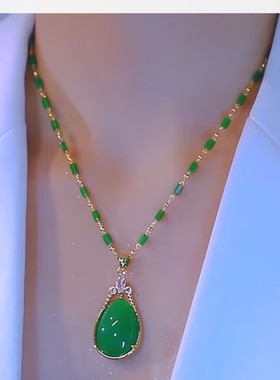 高级感绿色水滴项链女网红爆款高级感轻奢小众设计感精美项链女