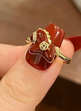 新中式红滴釉福袋小马本命年戒指