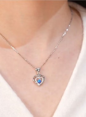 新款跳动的心项链女高级感爆款轻奢气质百搭小众设计感精美项链女