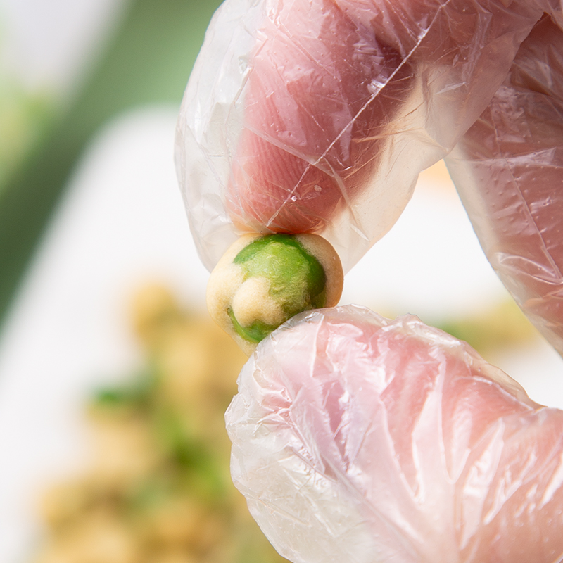 旺旺煎豆105g大包脆皮青豌豆网红怀旧休闲坚果炒货豆类零食小吃好 - 图0