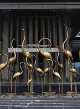 仿铜仙鹤雕塑喷泉水池仿真丹顶鹤抽象动物摆件别墅园林景观装饰品