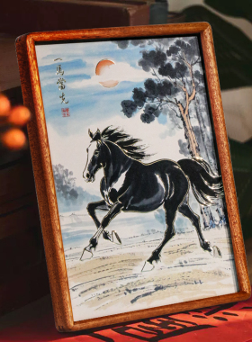 《一马当先》铜雕画办公桌面摆件