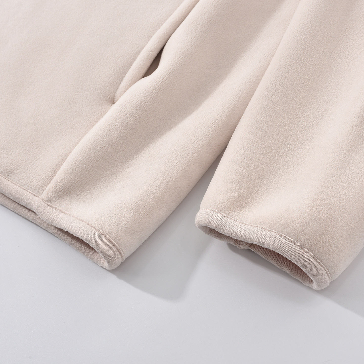 【加绒加厚】保罗彼得2025冬季女保暖短外套立领奥粒绒HFEDU00501,淘宝优惠券,粉丝福利购,淘宝优惠卷