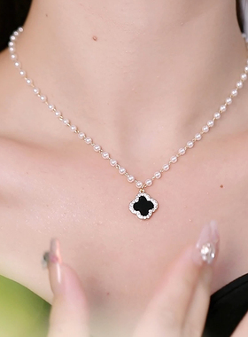 时尚秋冬黑色四叶草珍珠项链