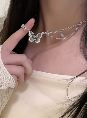 暗黑蝴蝶锆石吊坠项链设计时尚