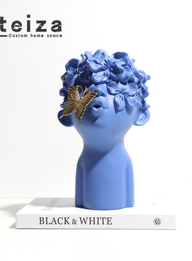 创意样板间人物OTEIZA现代