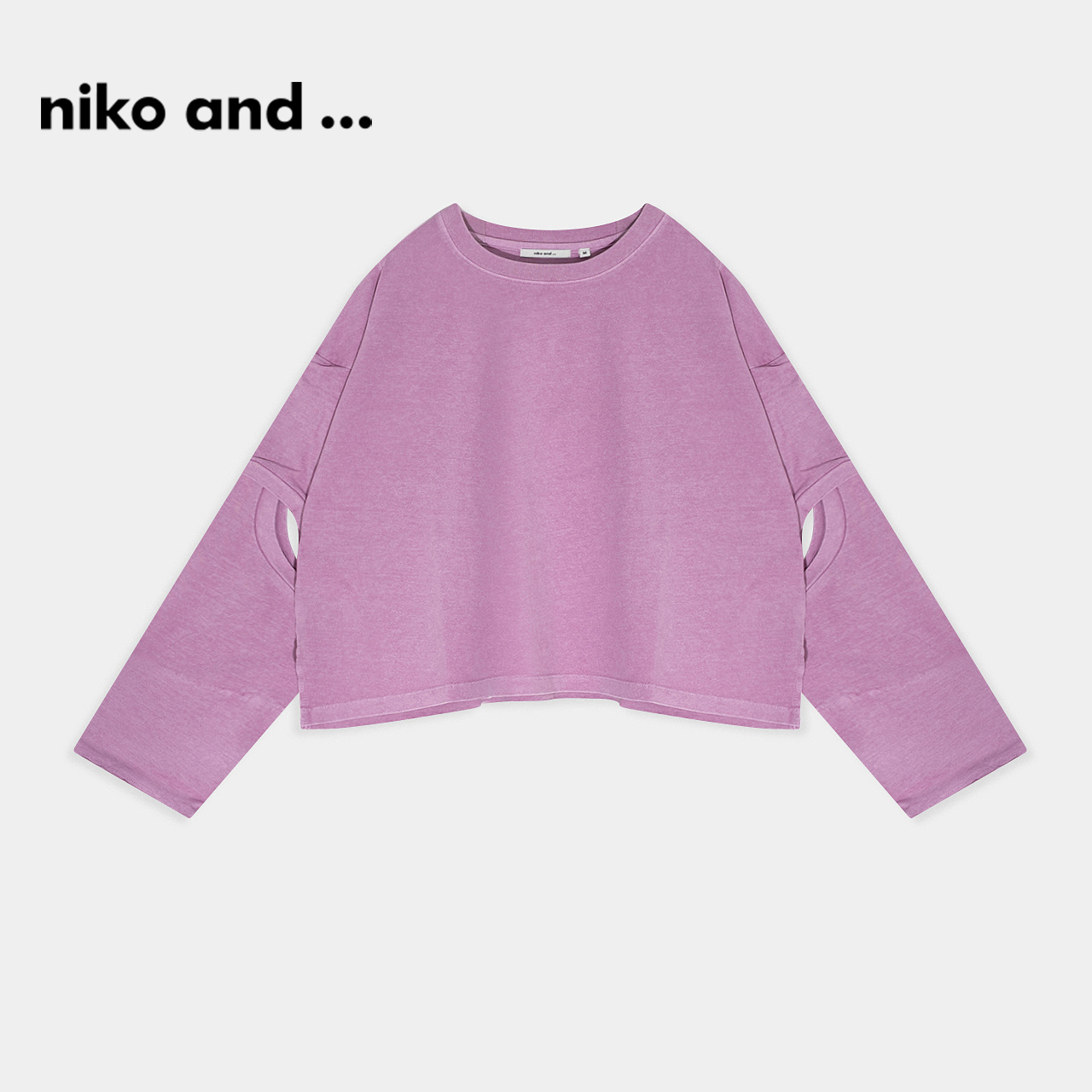 niko and…T恤女2024春季新款潮流条纹拼接假两件时尚上衣104290-图1