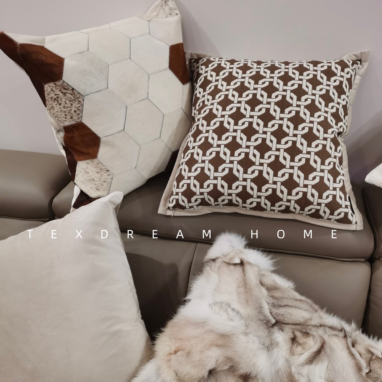 Texdream态度 奶茶棕 简约现代样板房客厅沙发抱枕套靠枕含枕芯,淘宝优惠券,粉丝福利购,淘宝优惠卷