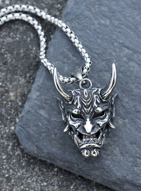嘻哈日系鬼怪般若骷髅钛钢项链