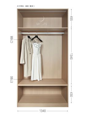 MOON慕空间现代简约样板房衣帽间女士衣柜衣服裙子小香风外套饰品