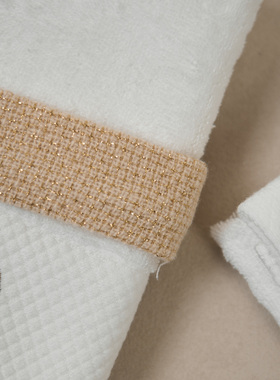 MOON慕空间样板房衣帽间摆件卫生间浴室毛巾方巾组合小香风装饰品