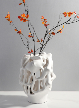 新中式风抽象客厅玄关陶瓷摆件