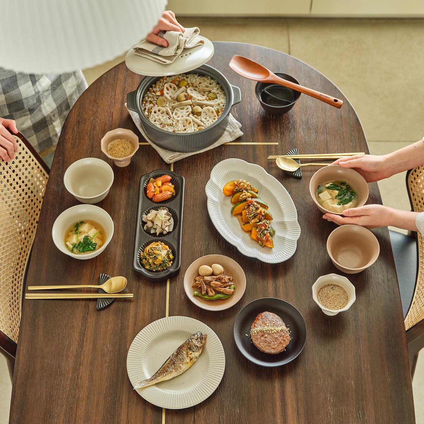 CenttiHome 韩国进口odense餐具 陶瓷 复古 筷勺架 刀叉架 黑色 - 图1