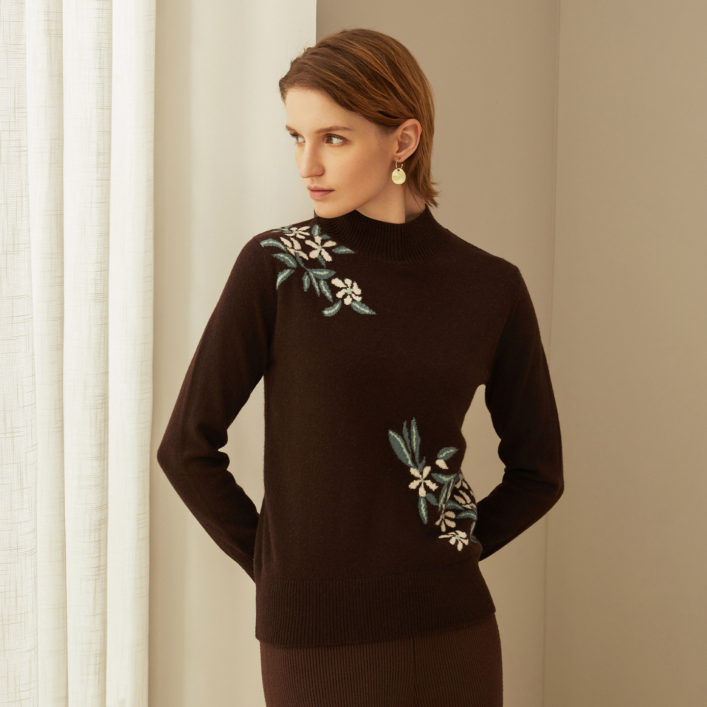 鹿王100%纯山羊绒衫女士半高领针织绣花保暖打底毛衣套衫秋冬新款,淘宝优惠券,粉丝福利购,淘宝优惠卷