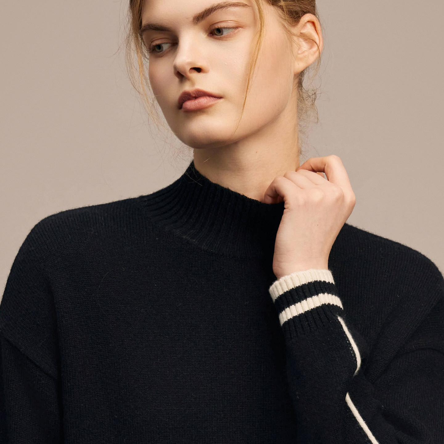 鹿王100%山羊绒衫女半高领撞色条纹针织衫毛衣内搭保暖25年秋冬新,淘宝优惠券,粉丝福利购,淘宝优惠卷