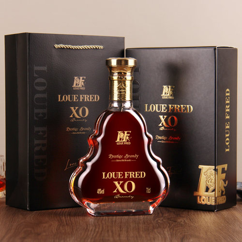 洋酒正品法国进口洋酒xo酒白兰地雷诺40度烈酒700ml礼盒装调酒礼 - 图1