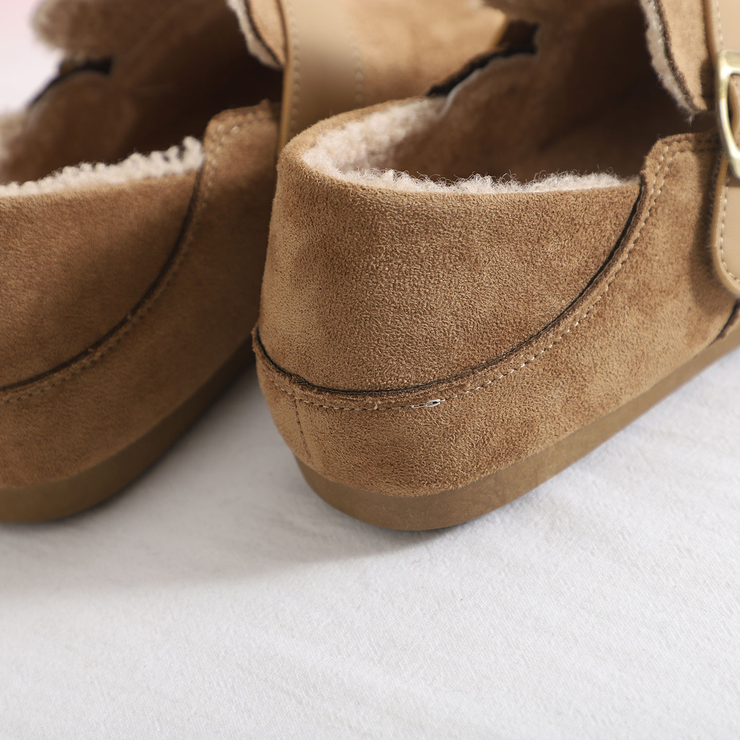 内里加绒皮带扣勃肯鞋女2025冬新款一脚蹬软底豆豆乐福鞋保暖棉鞋 - 图2