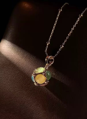 小众百搭多巴胺配色魔方吊坠项链