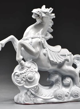 白色金属马到成功摆件十二生肖马家居客厅办公室电视柜装饰工艺品