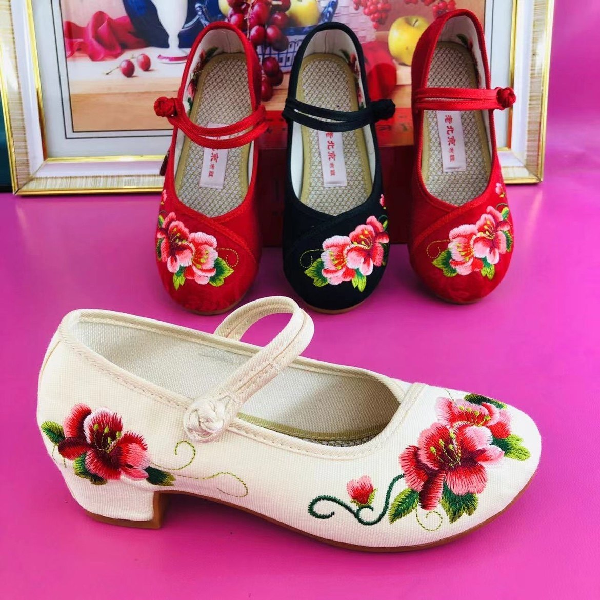 广场舞鞋绣花鞋老北京女鞋透气妈妈鞋老北京布鞋秋季新款汉服高跟,淘宝优惠券,粉丝福利购,淘宝优惠卷