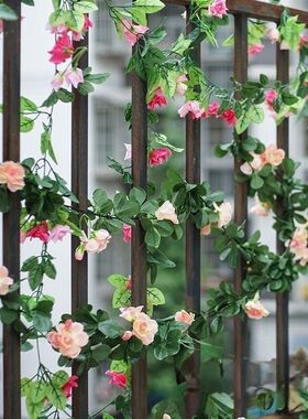 玫瑰花包空调墙面藤蔓花