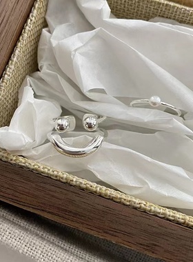 S925小众设计感笑脸圆球戒指