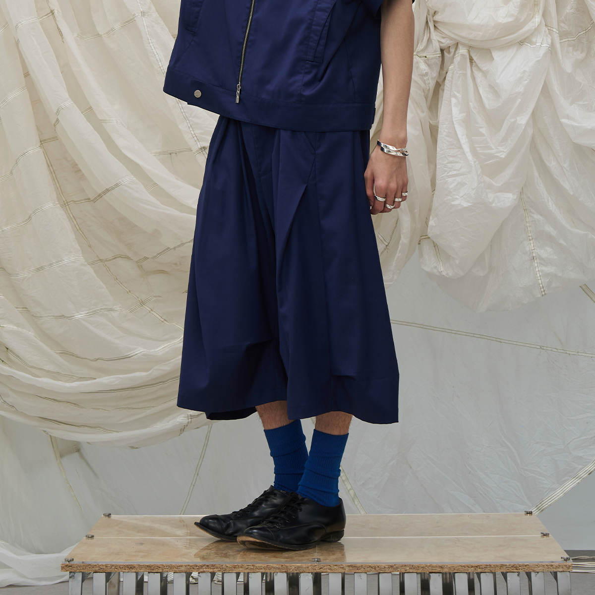 RELABEL 时间元素（续）横竖打褶立裁雅致垂感廓形八分西裤,淘宝优惠券,粉丝福利购,淘宝优惠卷