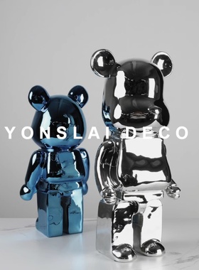轻奢风客厅玄关kaws卡通雕塑摆件