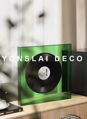 样板房家居客厅软装博古架