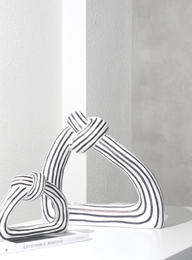 极简树脂艺术风样板展厅书房摆件