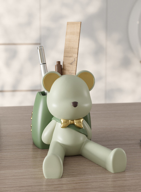 创意暴力熊笔筒摆件儿童高级感办公室桌面装饰收纳盒学生开 学礼