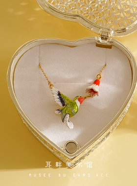 A手绘珐琅大蜂鸟趣味项链