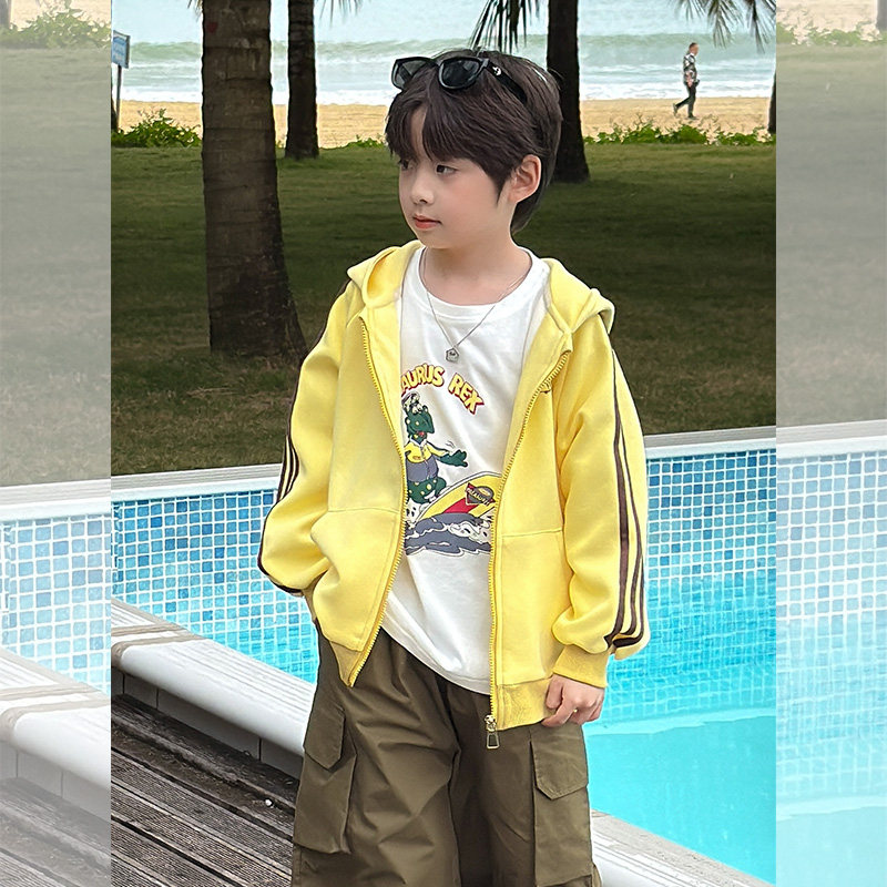 虾酱麻麻男童连帽外套春秋款2025新款男孩洋气撞色儿童装卫衣开衫