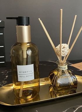 卫生间洗漱台轻奢风软装饰品