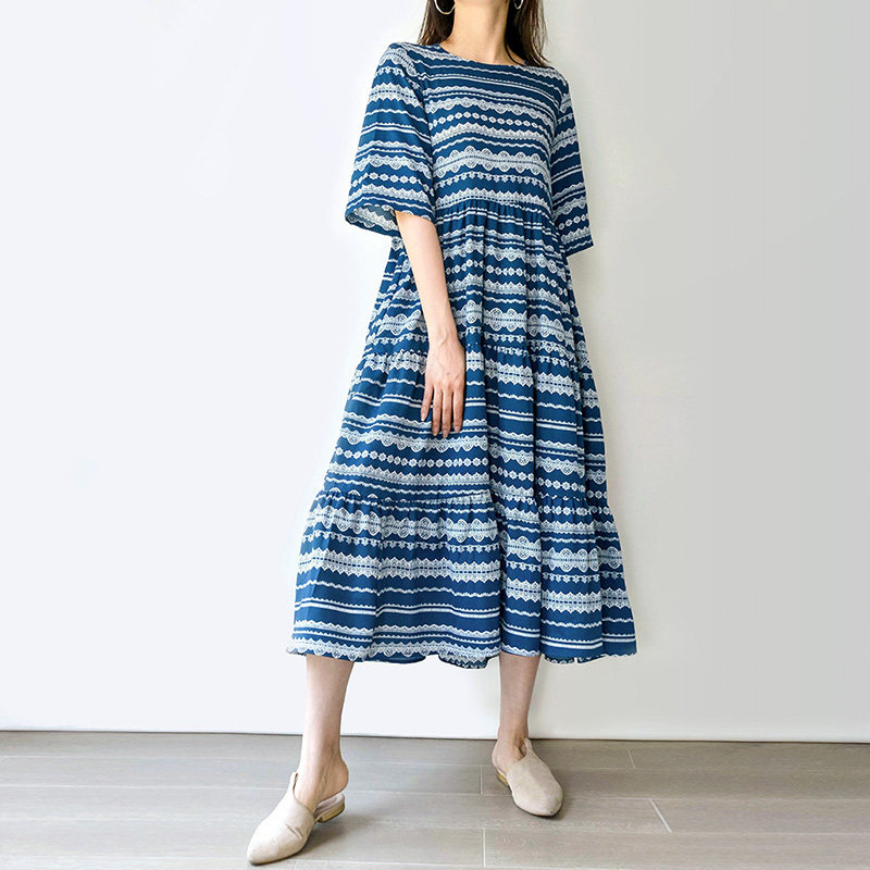 蕾丝印花气质2020年夏季新款连衣裙 裙踪魅影连衣裙