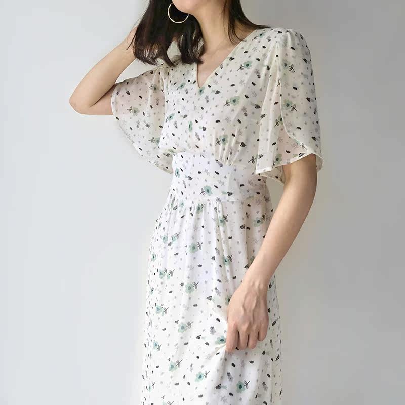 碎花连衣裙2020夏季新款雪纺裙子 裙踪魅影连衣裙