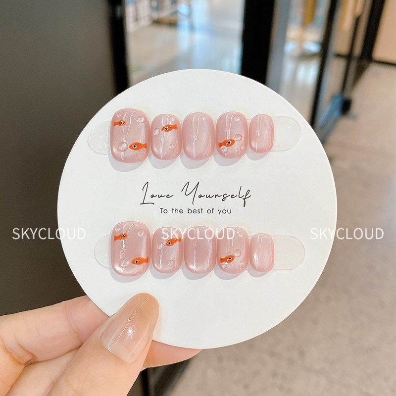 小鱼泡泡猫眼手工穿戴甲短款高级感裸色豆豆美甲2026新款指甲贴片,淘宝优惠券,粉丝福利购,淘宝优惠卷