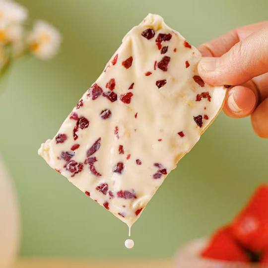 Guangtong Tara fresh fruit milk excellent milk skin milk cover milk