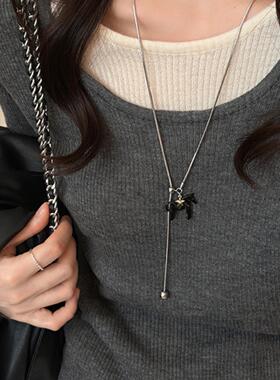 红色小马吊坠抽拉项链女2025新款