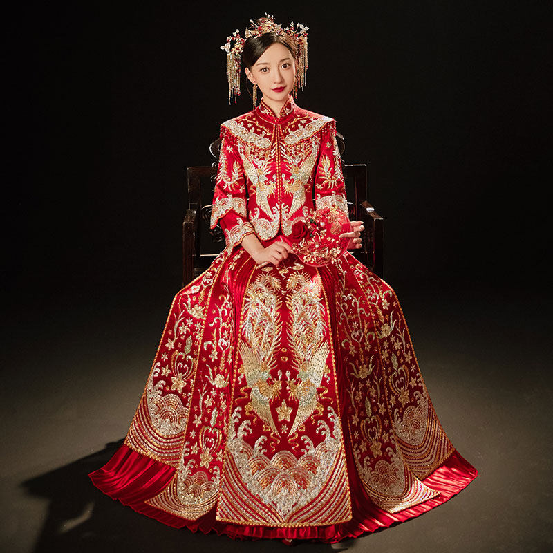 秀禾服新娘2021年新款夏季中式婚纱 宠束旗袍