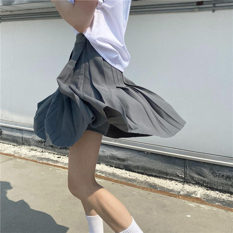 军绿色百褶薄款防走光内衬潮半身裙 叶飞霜半身裙