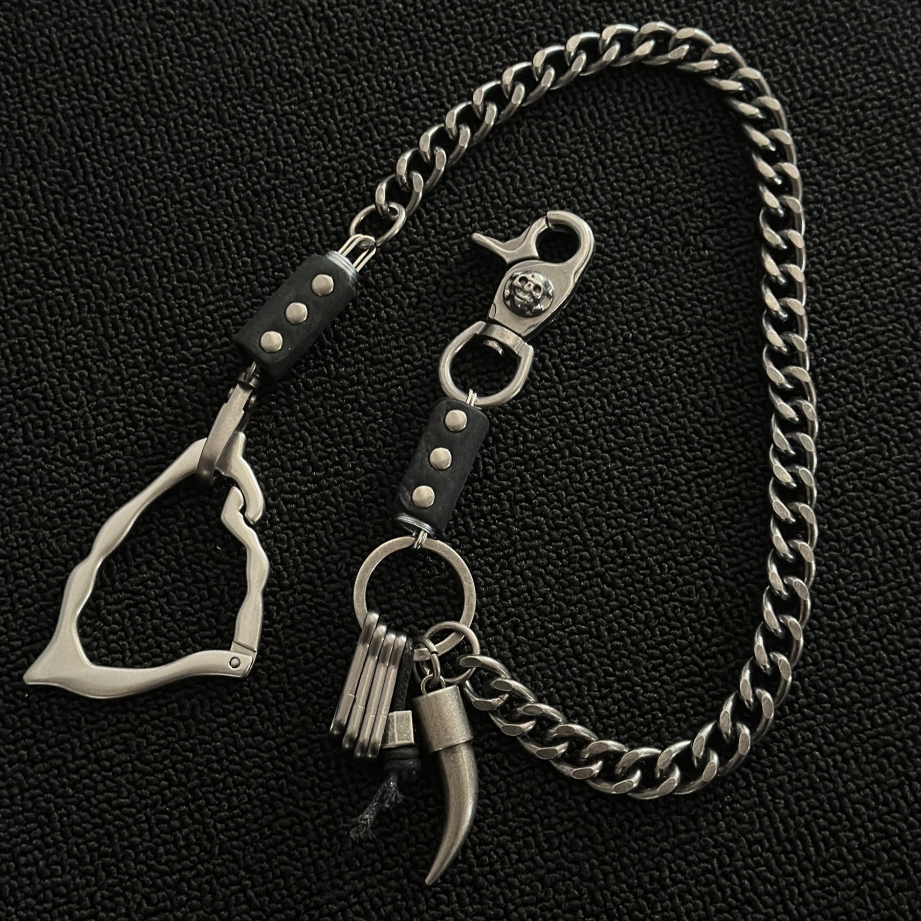 ironworks复古金属骷髅扣古巴裤链质感牛皮三角骨扣时尚穿搭单品